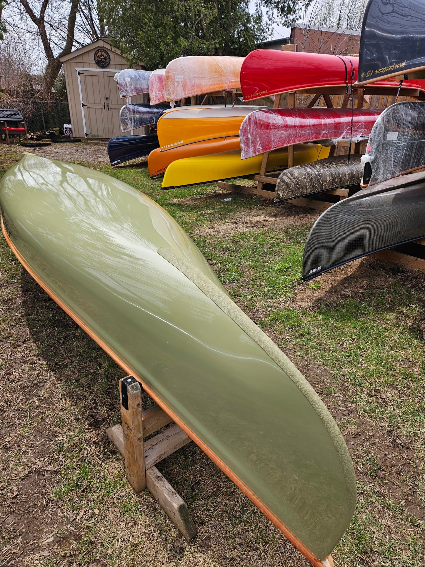 Rheaume Prospector 16'6" Kevlar Canoe with Wood Trim