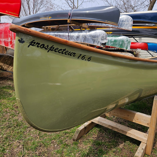 Rheaume Prospector 16'6" Kevlar Canoe with Wood Trim