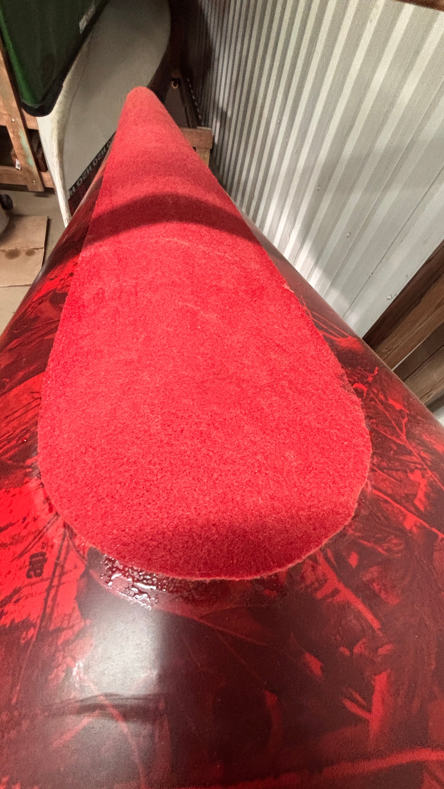 CUSTOM ESQUIF 16' PROSPECTOR  RED CAMO