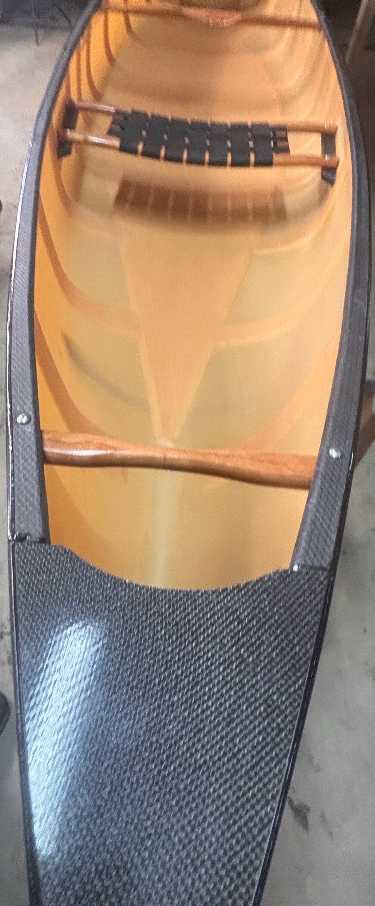 H20 Alpha 16' Pro Lite Carbon - Kevlar Yellow