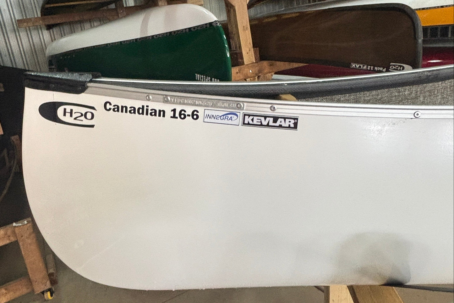 H20 16' 6" CANADIAN -GWN Kevlar Innegra