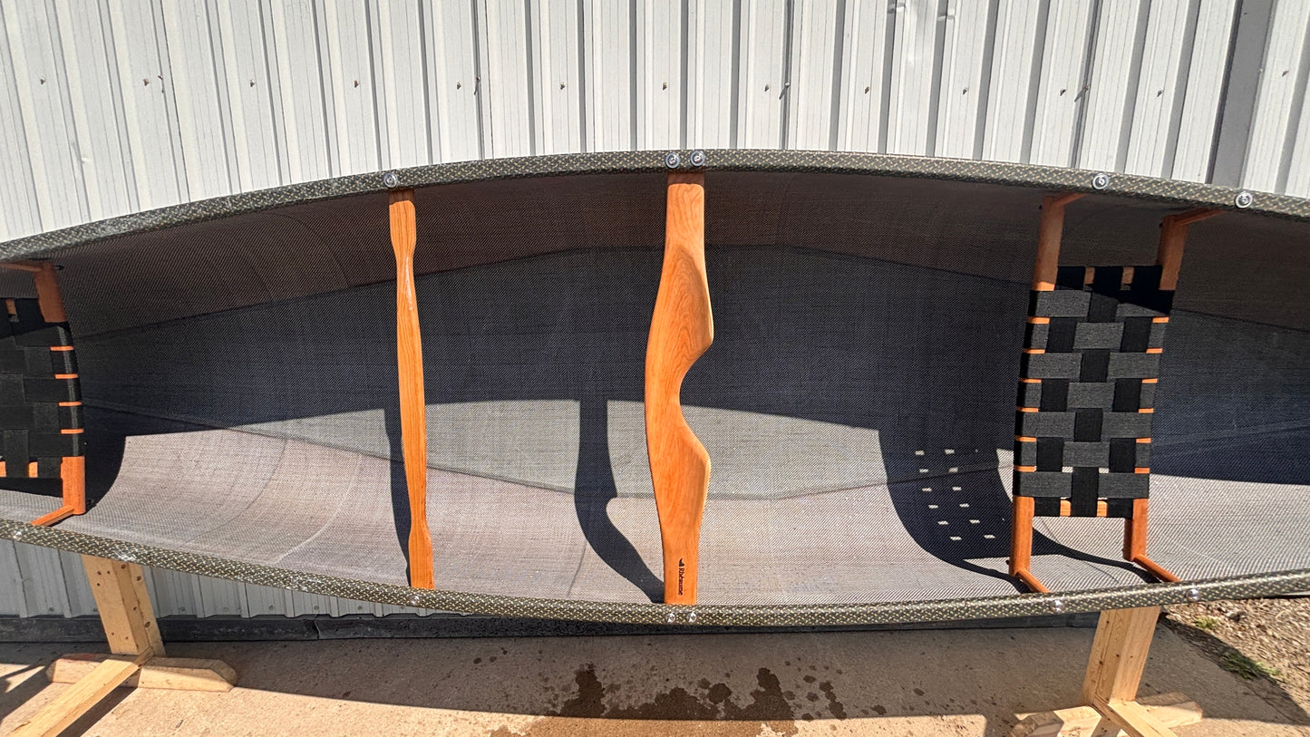 RHEAUME 16'6 PROSPECTOR CARBON TWO TONE RED / WHITE CANOE