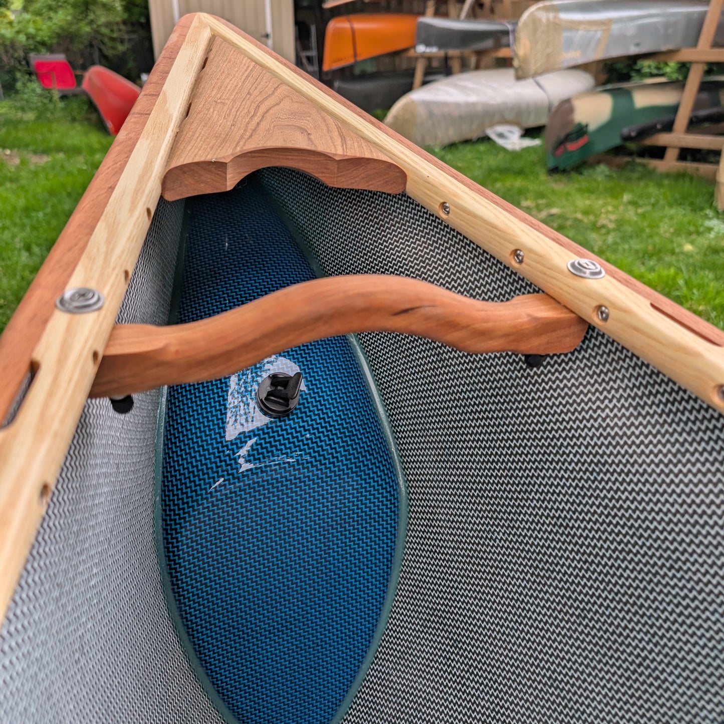 RHEAUME 16'6 PROSPECTOR INNEGRA CANOE