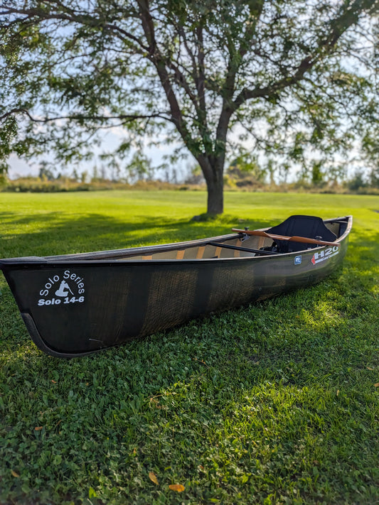 LIGHTLY USED H2O 14'6 SOLO