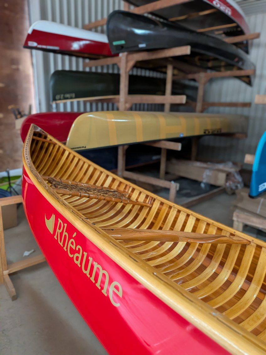 RHEAUME 16' PROSPECTOR CEDAR RED CANOE